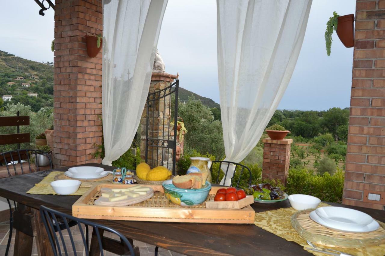 Bed and Breakfast Il Brillocco Castellabate Exterior foto